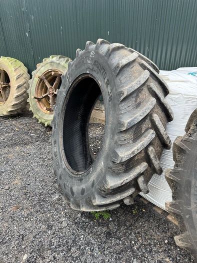 Tractors tyres