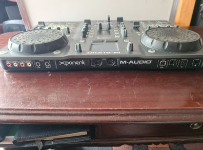 Dj