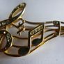 Vintage Jewelry Beautiful Gold Tone and Rhinestone Music / Notes on Staff / Music Lover Pin Brooch Image 4