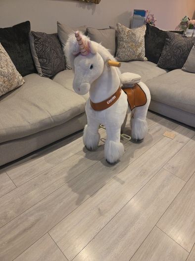 Ride on unicorn