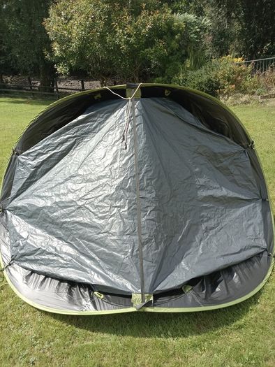 Rocktrail 2 person pop up tent