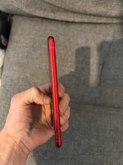 iPhone 11 red 128gb unlocked, 100% battery