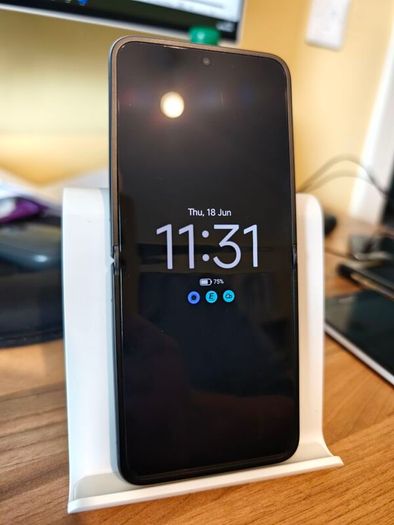Xiaomi Mix Flip