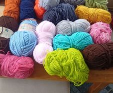 20 rolls of wool/yarn