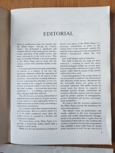 Seirbhis Phoibli. 3 X Journals Of The Department Of The Public Service.  1980-82 -85.