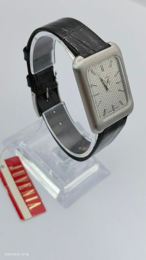 Juvenia Vintage Swiss Watch
