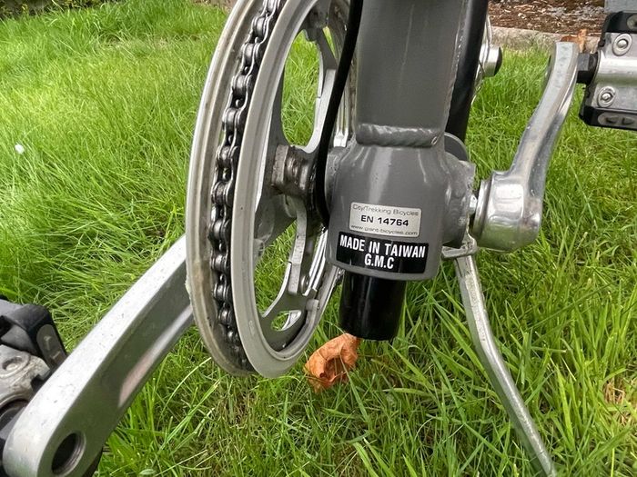 Giant Folding Bike - Excellent Condition