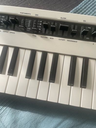 Yamaha Reface CS