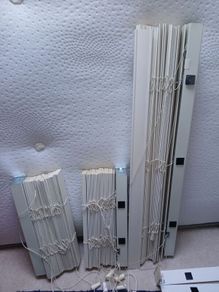 venetian blinds