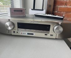 Marantz NR1509 Champagne edition 5.2-channel network AV receiver Heos WiFi Bluetooth AirPlay 2 Alexa Dolby Vision HLG Hi rez 24bit 192 KHz