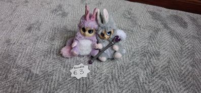 2 small teddys