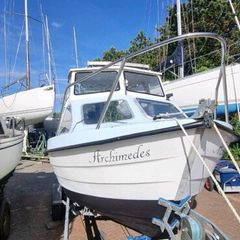 Fishing boat ..bonwitco 19.8 feet fast fisherman