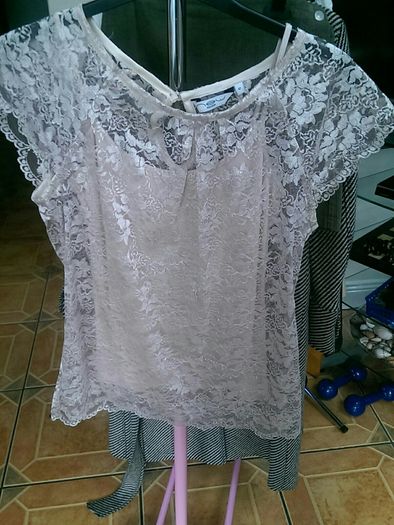 10  Euro Each.Size 12