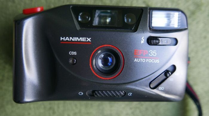 Hanimex EFP 35 Auto Focus 35mm Film Point and Shoot Camera - Tested