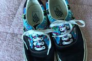Vans off the wall lace up canvas trainers size 7