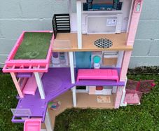 Barbie Dream House