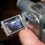 HITACHI DVD CAM - SD CAM Mini DVD RAM Recording. 16x optical zoom, 240x digital Image 3