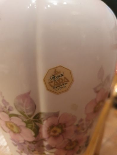 Royal Tara Irish Fine Bone China Jar