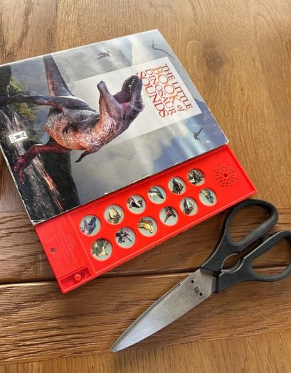 Dinosaur bundle- electronic Dino included and figures