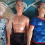 large bundle barbie /ken dolls Image 8