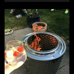 2 Fire Pits