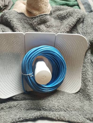 TP Link WiFi Extender Dish Ethernet cable for it extra included
