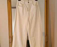 Brand new halara soft and stretchy jeans