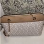 Dknw Handbag Image 2