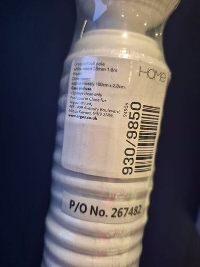 Brand new curtain pole