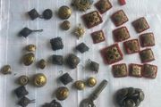 Antique Militaria - Buttons/Badges - Large Collection