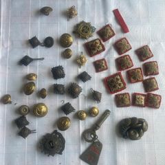 Antique Militaria - Buttons/Badges - Large Collection