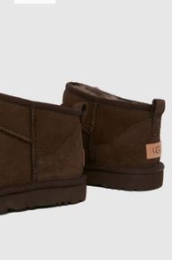 Ugg / 40 / new