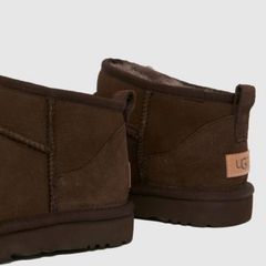 Ugg / 40 / new