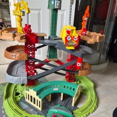 thomas the tank engine set train