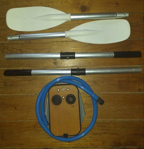 Achilles Dinghy Oars & Bellows pump