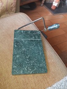 Marble cheese cutter