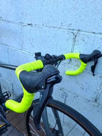 Vitus Zenium Carbon Disc Road Bike