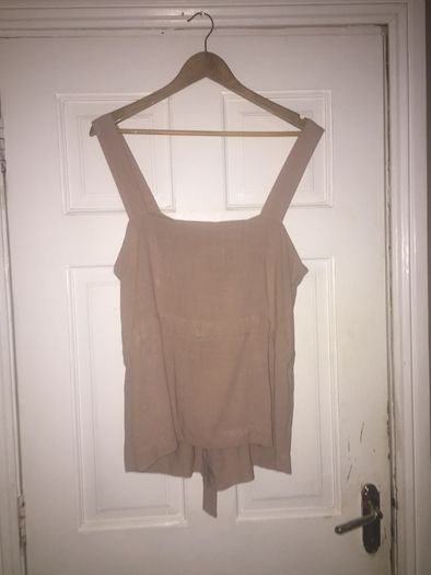 Bnwt top