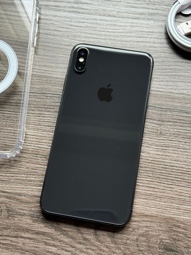 iPhone XS Max 64GB Unlocked 99% battery life