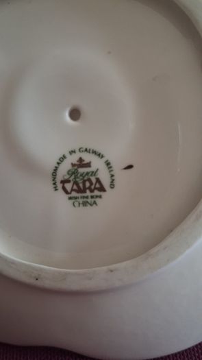 Royal Tara ring dish