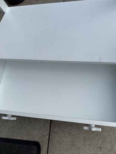 Clothes rack kids with drawers