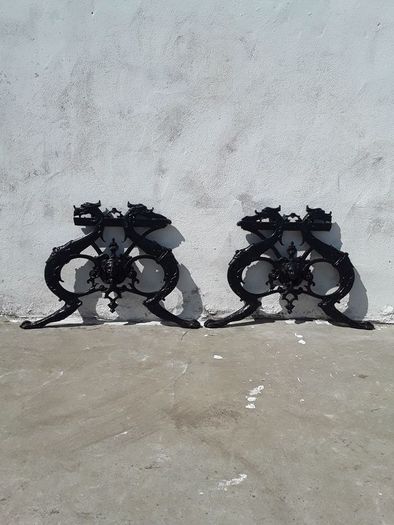 cast iron bench ends