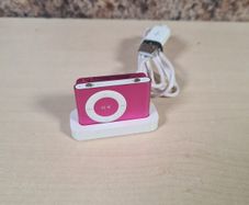 Apple Ipod Shuffle Pink With Charging Dock Forpaeys Repair