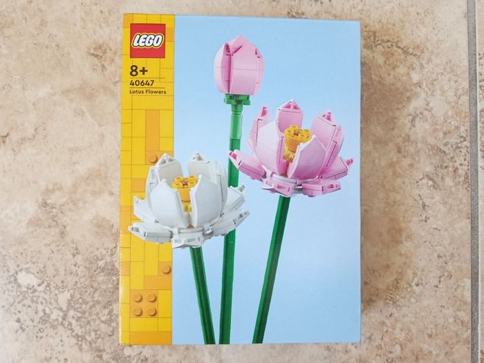 LEGO 2023 Lotus Flowers - Botanicals - Pink/White Flowers 220 pcs 1:1 40647 New