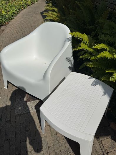 IKEA SKARPO outdoor armchair w sidetable