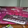 Electronic keyboard Image 3