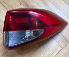 Hyundai Tucson 2016 Rear driver side light