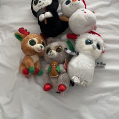 Festive beanie boos with tags