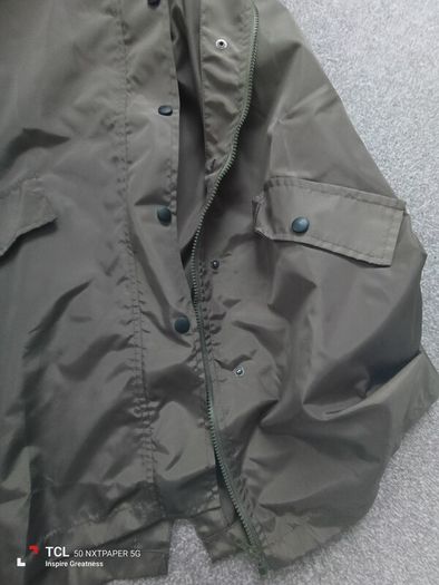 New.women's light rain jacket. Size 14/16