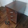 Hunts Office 3-Drawer Mobile Pedestal Filing Cabinet Dark Walnut Lockable Image 5